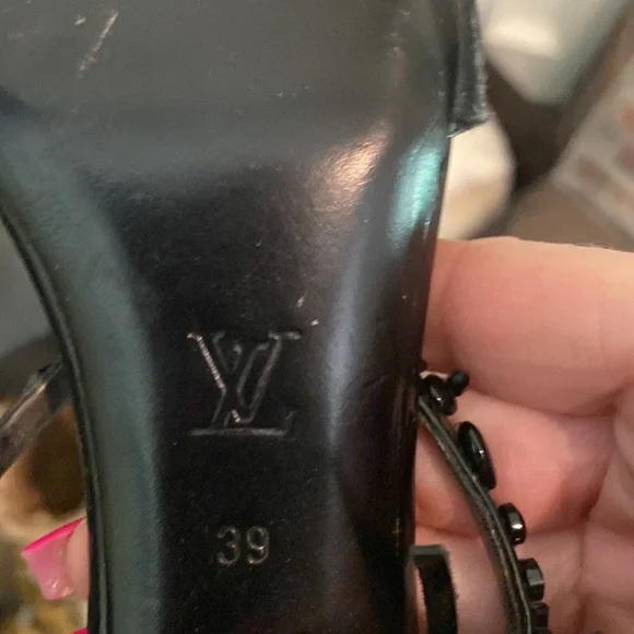 Louis Vuitton  Black Beaded Women's Sandals - Picture 11 of 11